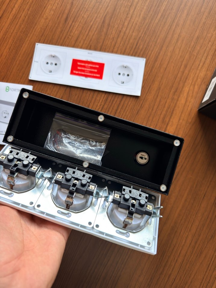 FortNovo Priz Görünümlü Gizli Metal Kasa Para Kasası - Görsel 3