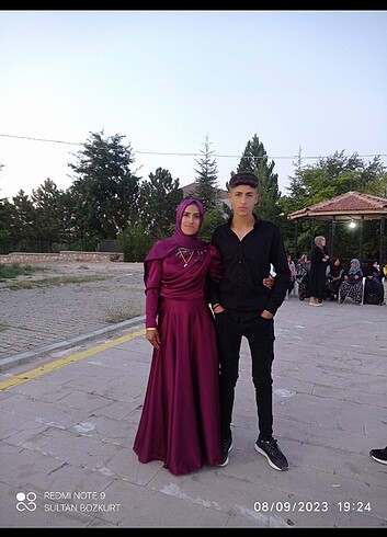 Patlıcan moru tesettür abiye elbise 
