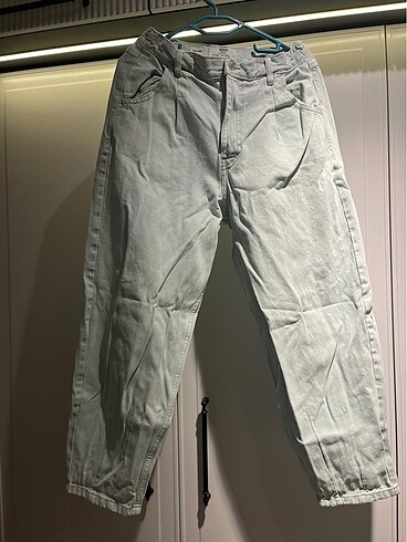 Bershka marka pantolon