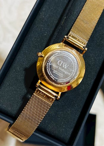 Daniel Wellington Altın Renk Klasik Kadın Saati - Görsel 7