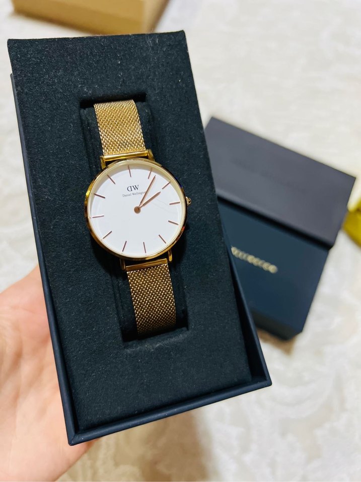 Daniel Wellington Altın Renk Klasik Kadın Saati - Görsel 2