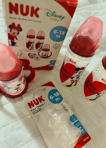 NUK Disney Minnie Mouse Bebek Biberon Seti 6-18 Ay - Görsel 2