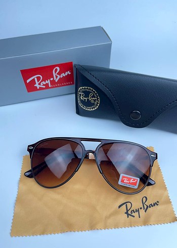 Ray Ban