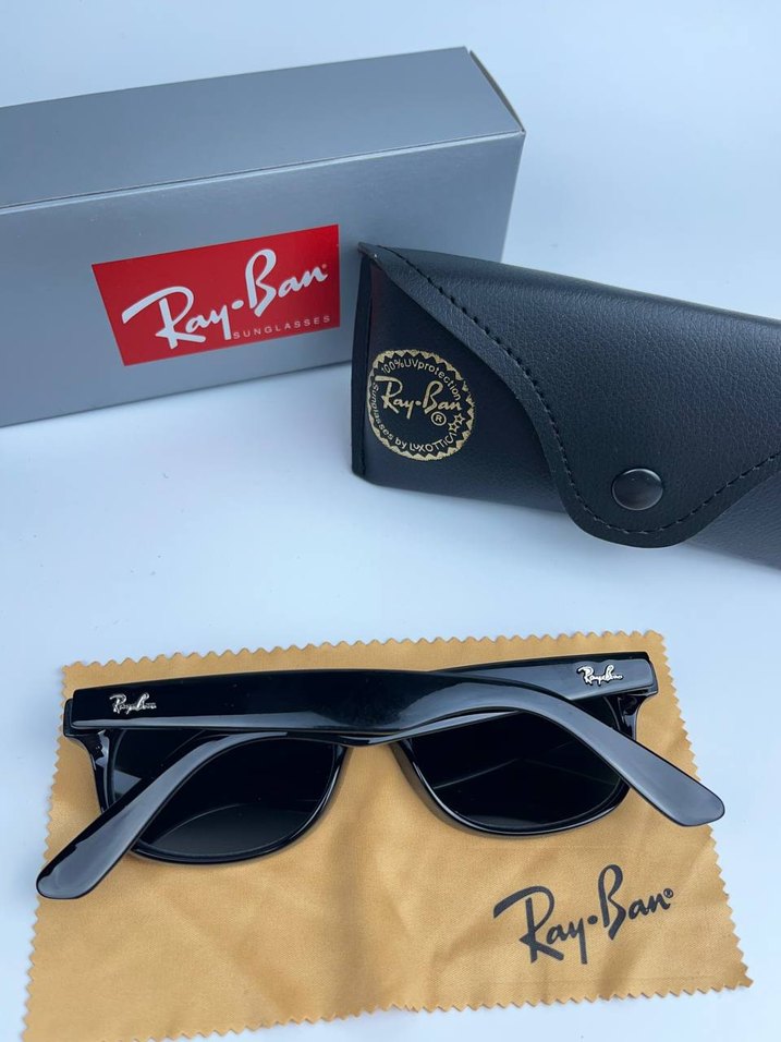 Parlak Siyah Ray-Ban Klasik Güneş Gözlüğü - Görsel 3