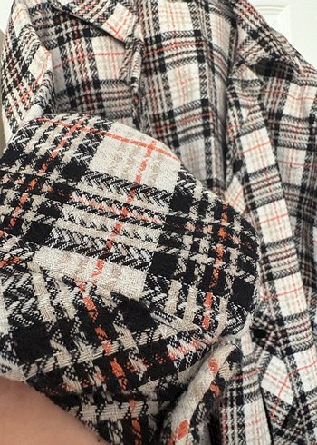 Düğmeli Ekose Desenli Bej Kadın Gömlek - Görsel 2