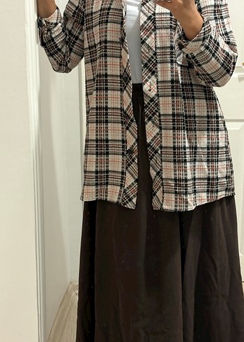 Düğmeli Ekose Desenli Bej Kadın Gömlek - Görsel 4