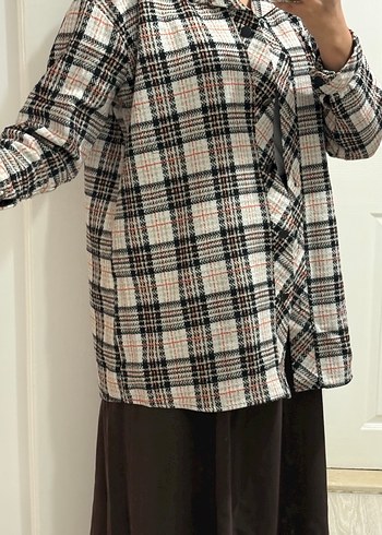 Düğmeli Ekose Desenli Bej Kadın Gömlek - Görsel 3