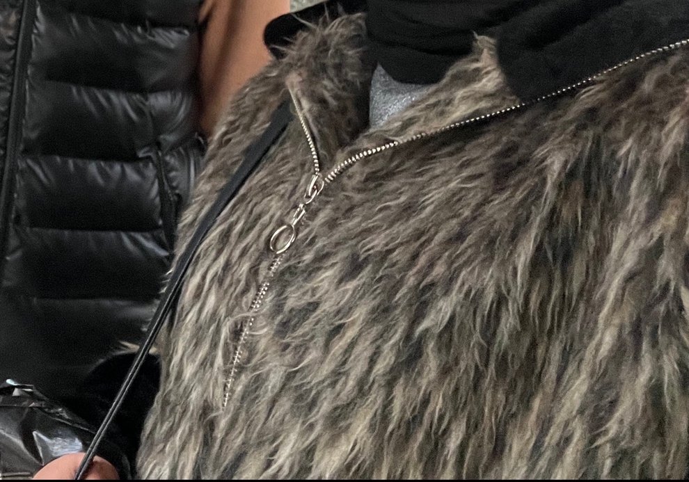 Kadın Siyah-Kahverengi Zebra Desenli Suni Kürk - Görsel 4