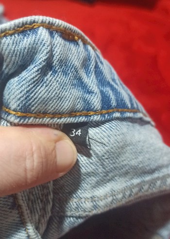 Yırtık Detaylı Kadın Kot Şort - Görsel 3