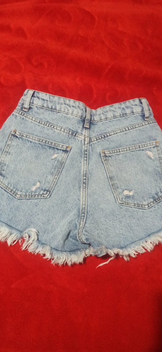 Yırtık Detaylı Kadın Kot Şort - Görsel 4