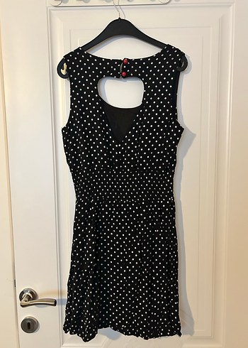 Siyah Puantiyeli V Yaka Midi Elbise - Görsel 4