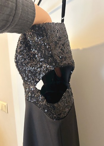 Siyah Parlak Midi askılı Elbise - Görsel 2