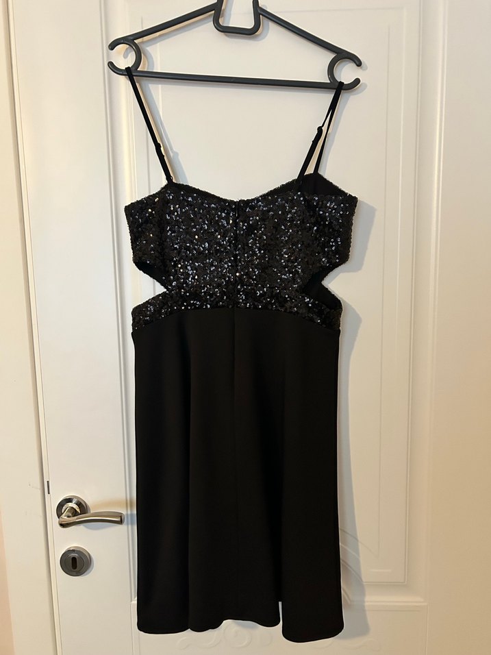 Siyah Parlak Midi askılı Elbise - Görsel 4