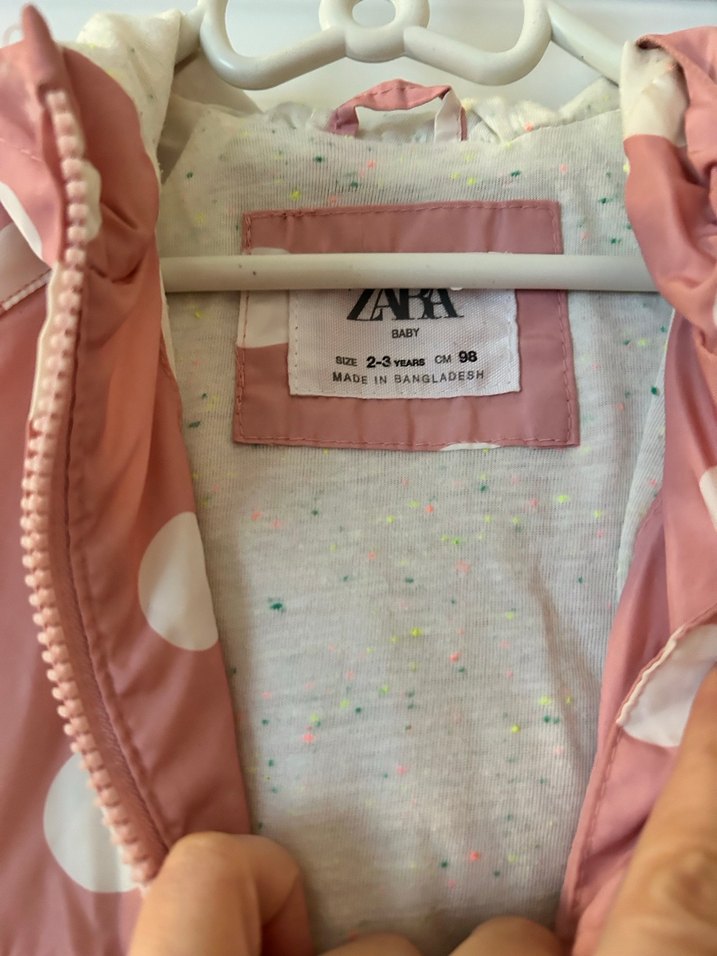 Kız Çocuk Pembe Puantiyeli Yağmurluk - Görsel 2