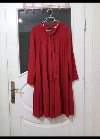Kırmızı tunik 