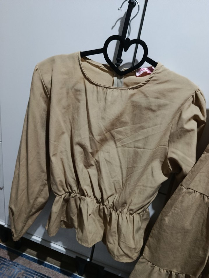 Bej Kadın etek bluz takim - Görsel 2