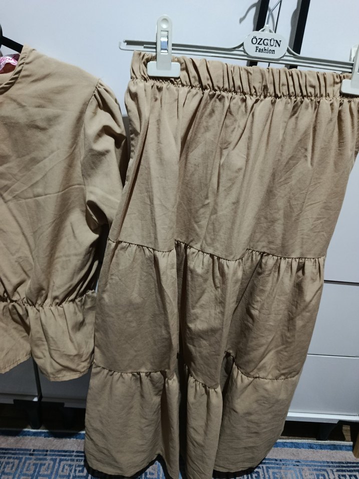 Bej Kadın etek bluz takim - Görsel 3