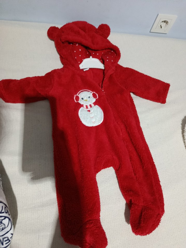 3/6 ay LCwaikiki bebek tulumu iki adet kırmızı ve krem - Görsel 2