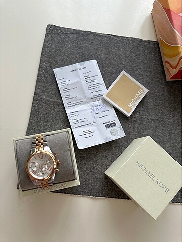 Michael Kors MK5735 kadın saat