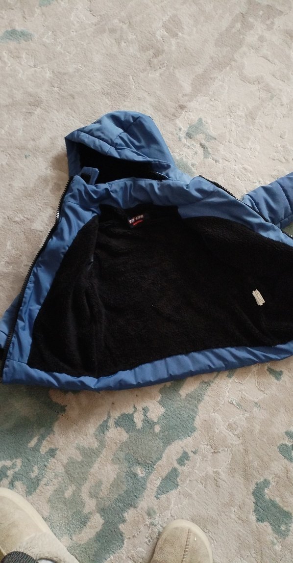 Erkek Çocuk Kapüşonlu Mavi Mont - Görsel 3