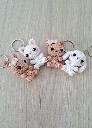 4 adet amigurumi anahtarlık