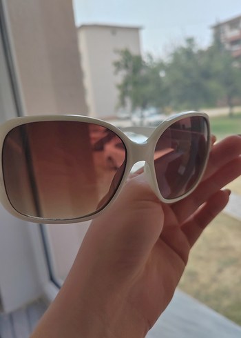 Hawk Beyaz Tokalı Kadın Güneş Gözlüğü - Görsel 2