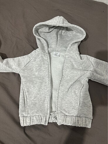 Zara sweat