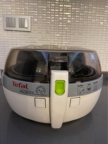 TEFAL AIRFRYER