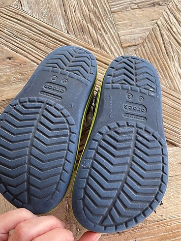 33 Beden lacivert Renk CROCS TERLİK