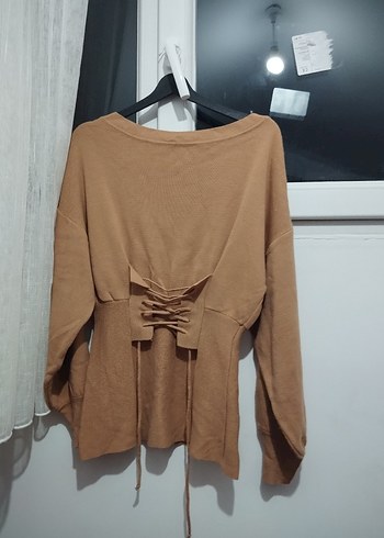 Bej Süet Kemerli Kadın Triko - Görsel 2