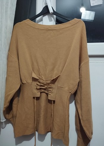 Bej Süet Kemerli Kadın Triko - Görsel 3