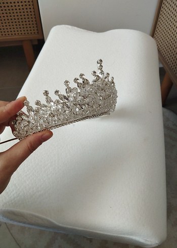 Beyaz Parlak Taşlı Gelin Tacı - Görsel 3