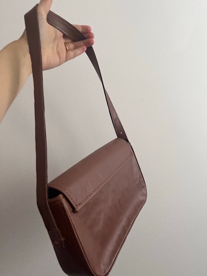 Kahverengi Deri Kadın Omuz Çantası - Görsel 3