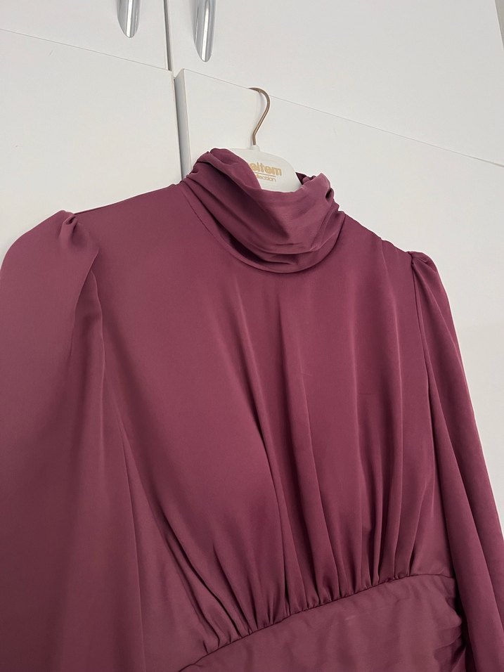 Bordo Saten Uzun Kollu Drapeli Elbise - Görsel 5