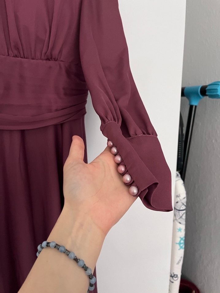 Bordo Saten Uzun Kollu Drapeli Elbise - Görsel 3