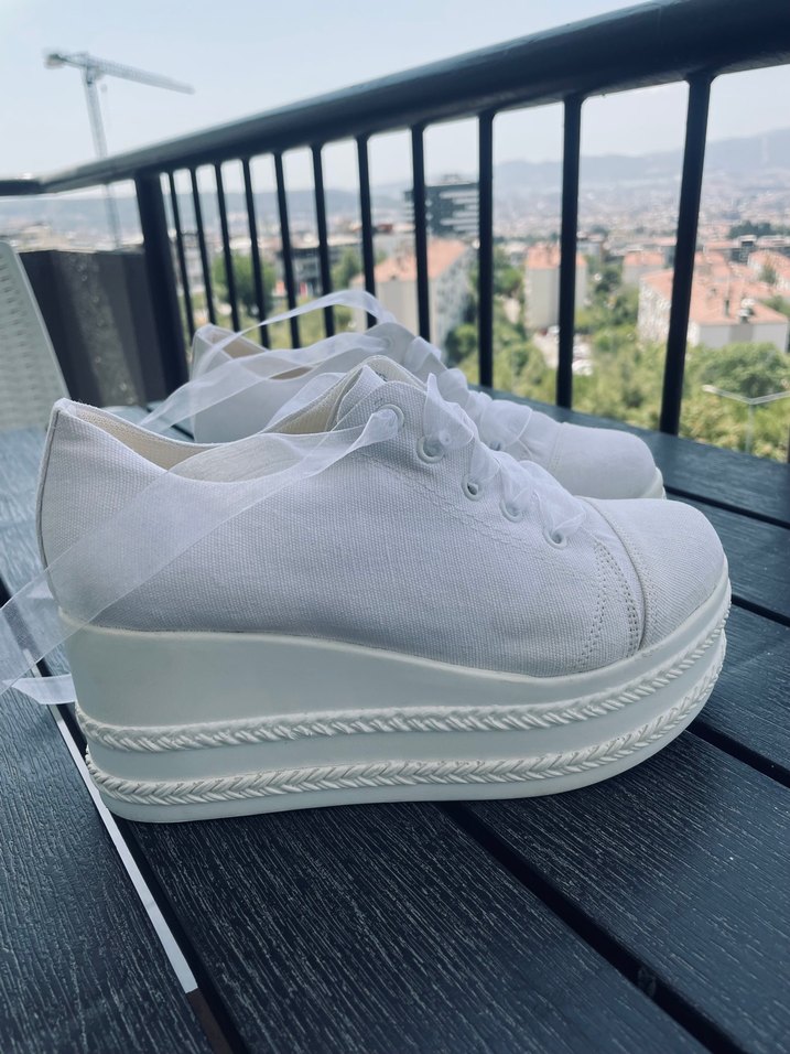 Beyaz Platform Topuklu Kadın Spor Ayakkabı - Görsel 2