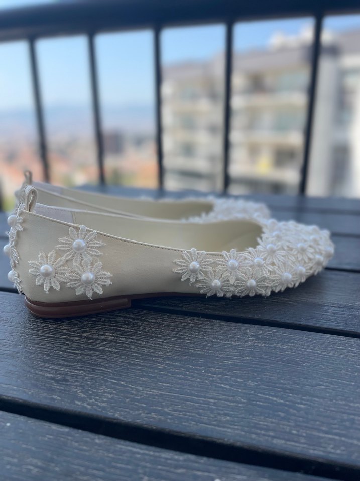 Dantel Detaylı Gelin Babeti - Görsel 2