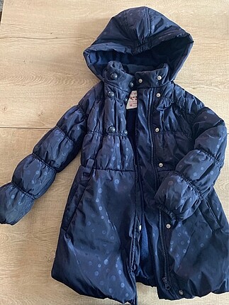 Lc Waikiki kız çocuk içi polar şişme mont.