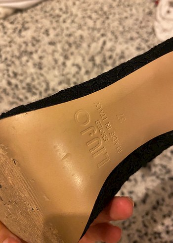 37 Beden siyah Renk Dantelli Siyah Desenli Stiletto