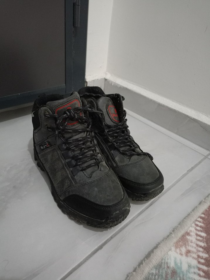 Erkek Siyah Yılan Desenli Bağcıklı Outdoor Bot - Görsel 5