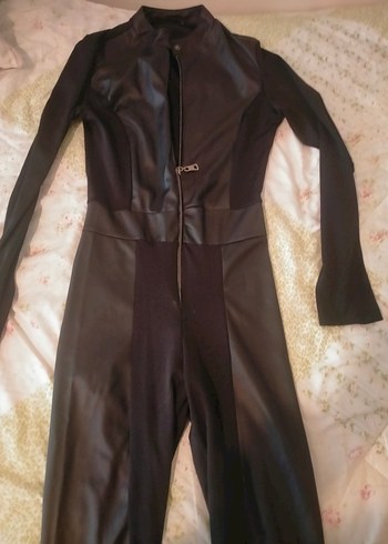 Siyah Deri Uzun Kollu Tulum bir kez giyildi - Görsel 2