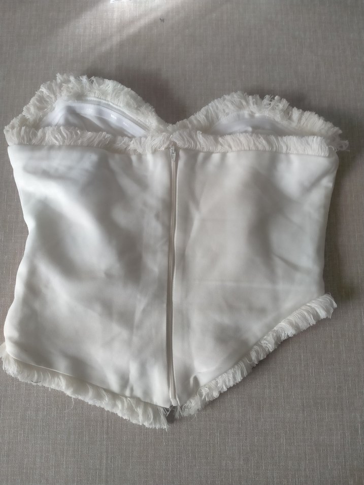 Beyaz Straplez Fırfırlı Mini Büstiyer - Görsel 3