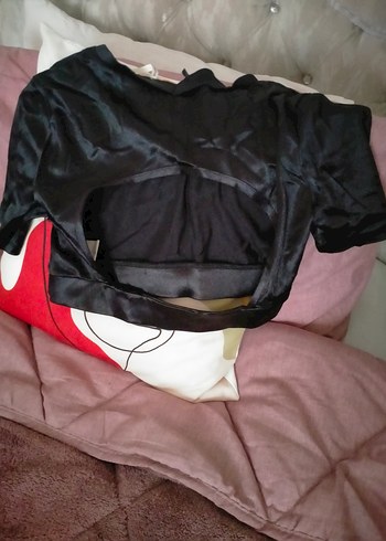 Siyah Parlak Kısa Kollu Crop Top - Görsel 2