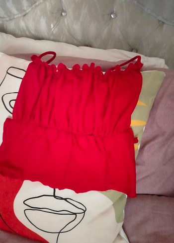 Kırmızı Fırfırlı İnce Askılı Bustiyer - Görsel 4