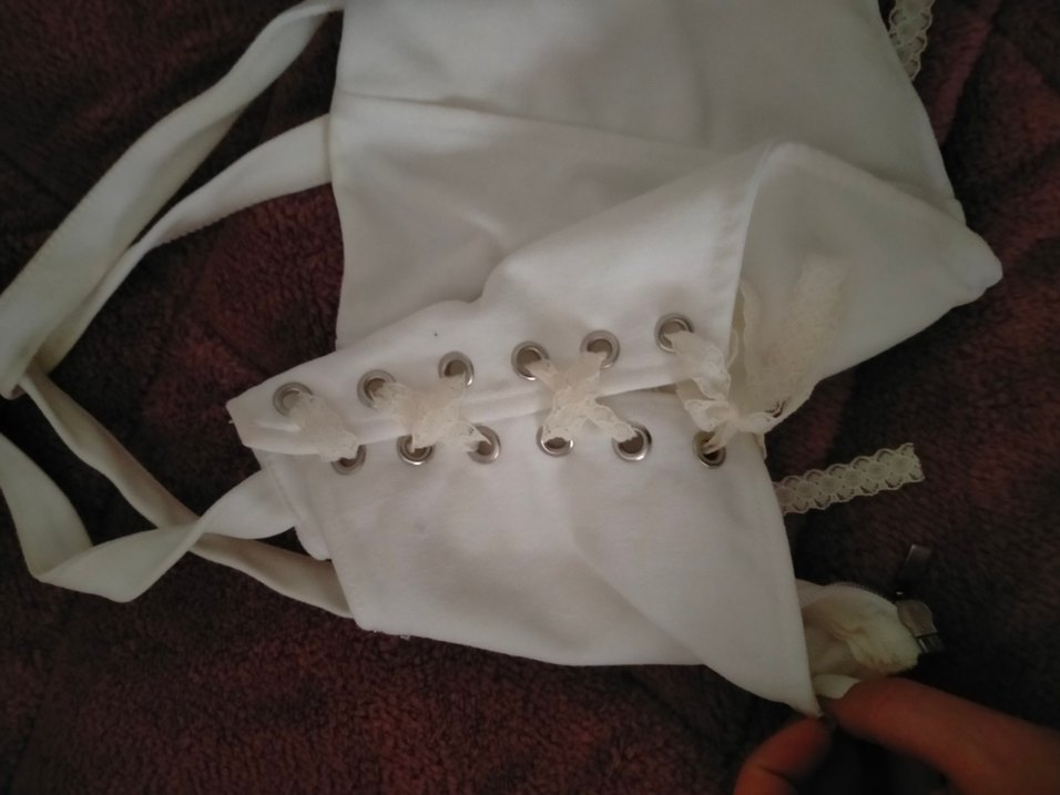 Beyaz Halter Yaka Bantlı Bustiyer - Görsel 2