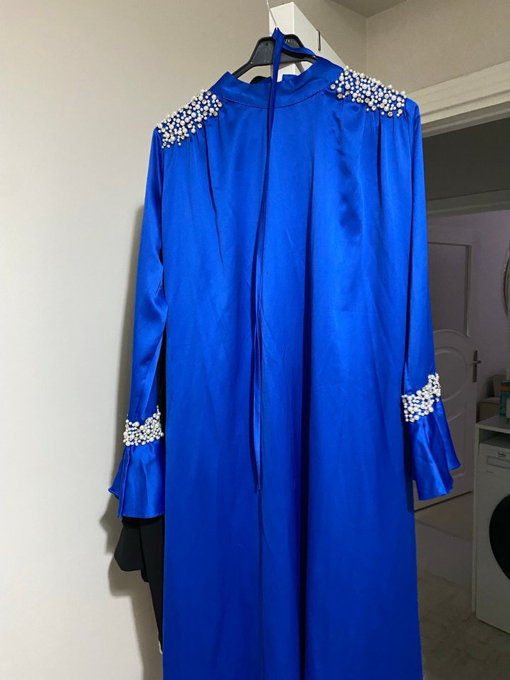 İnci İşlemeli Mavi Uzun Abiye Elbise - Görsel 2
