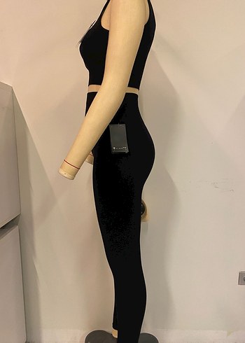 Nike Siyah Mini Spor Sütyeni ve tayt - Görsel 5