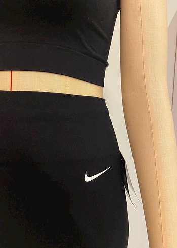 Nike Siyah Mini Spor Sütyeni ve tayt - Görsel 6