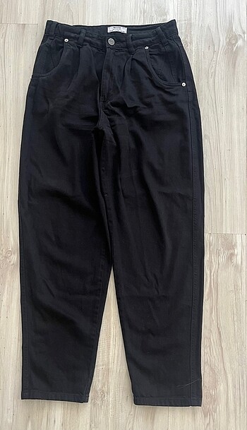 38 Beden bershka jean