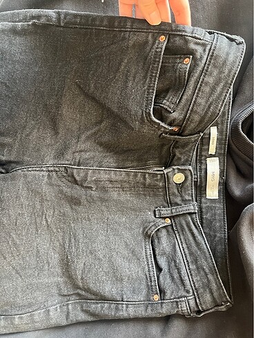 mango jean